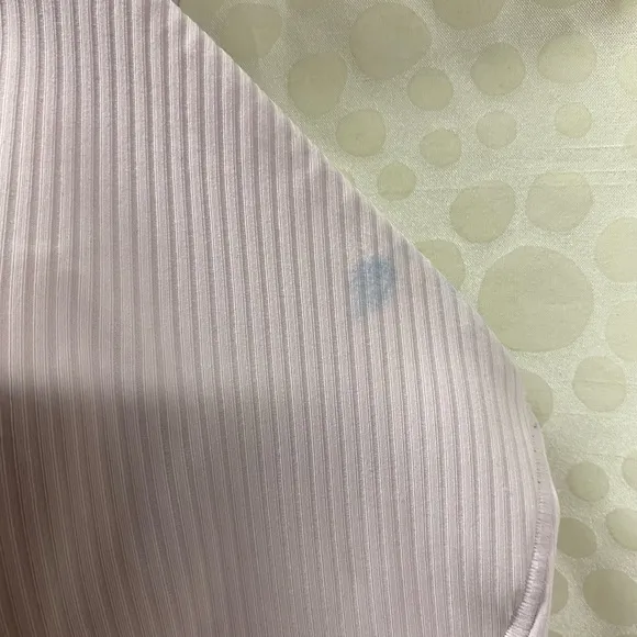 1028 -Lululemon Like a Cloud Bra *Light Support, B/C CupStrawberry Milkshake