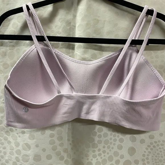 1028 -Lululemon Like a Cloud Bra *Light Support, B/C CupStrawberry Milkshake