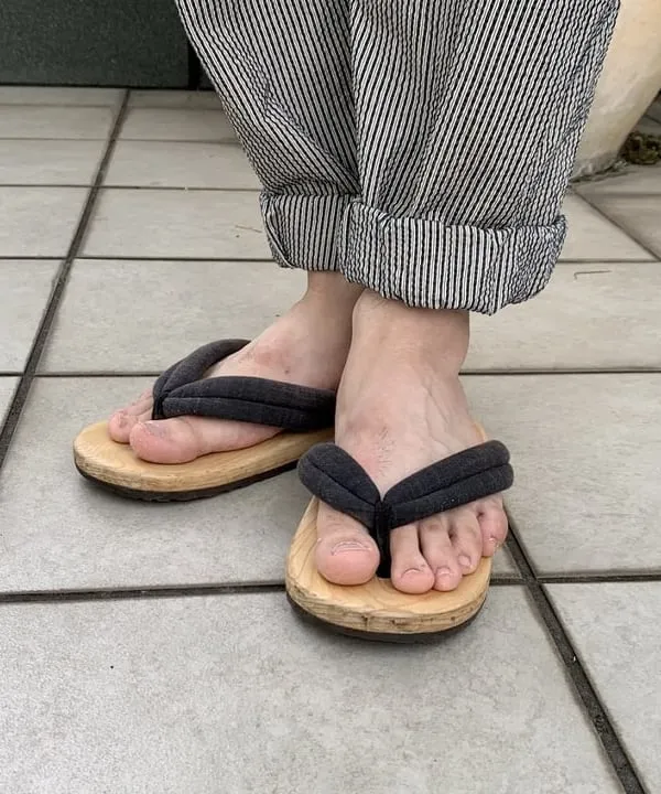BEAMS JAPAN x Uratsuka-kobo Geta Sandals