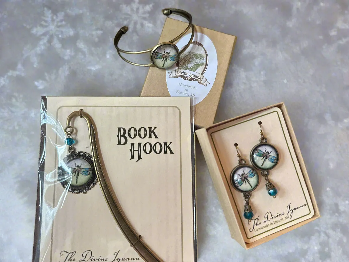 Book Hook, Bronze with Dragonfly Cabochon FB3066 ✨