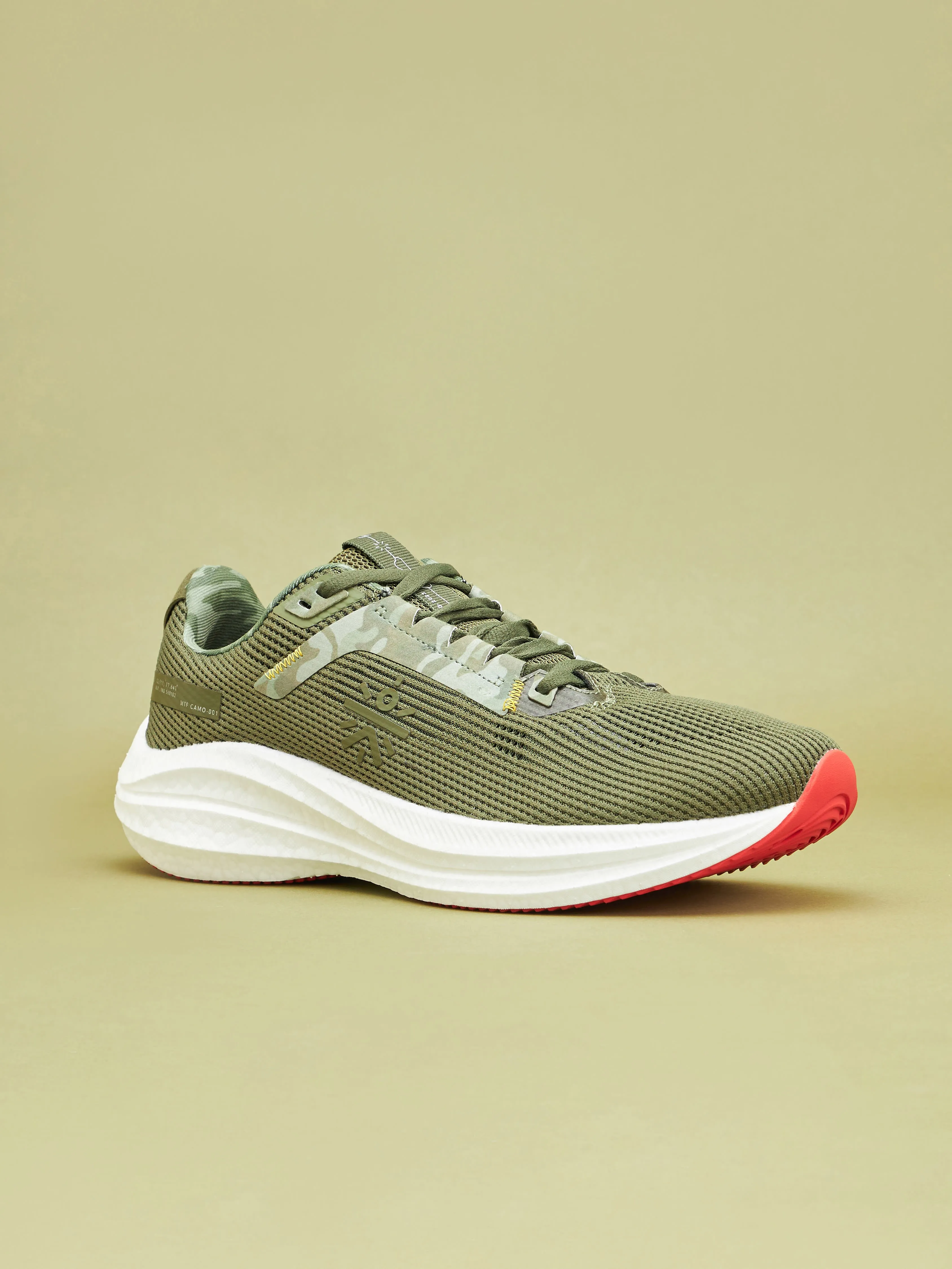 cult Versa DFNDR Men Running Shoes - Olive