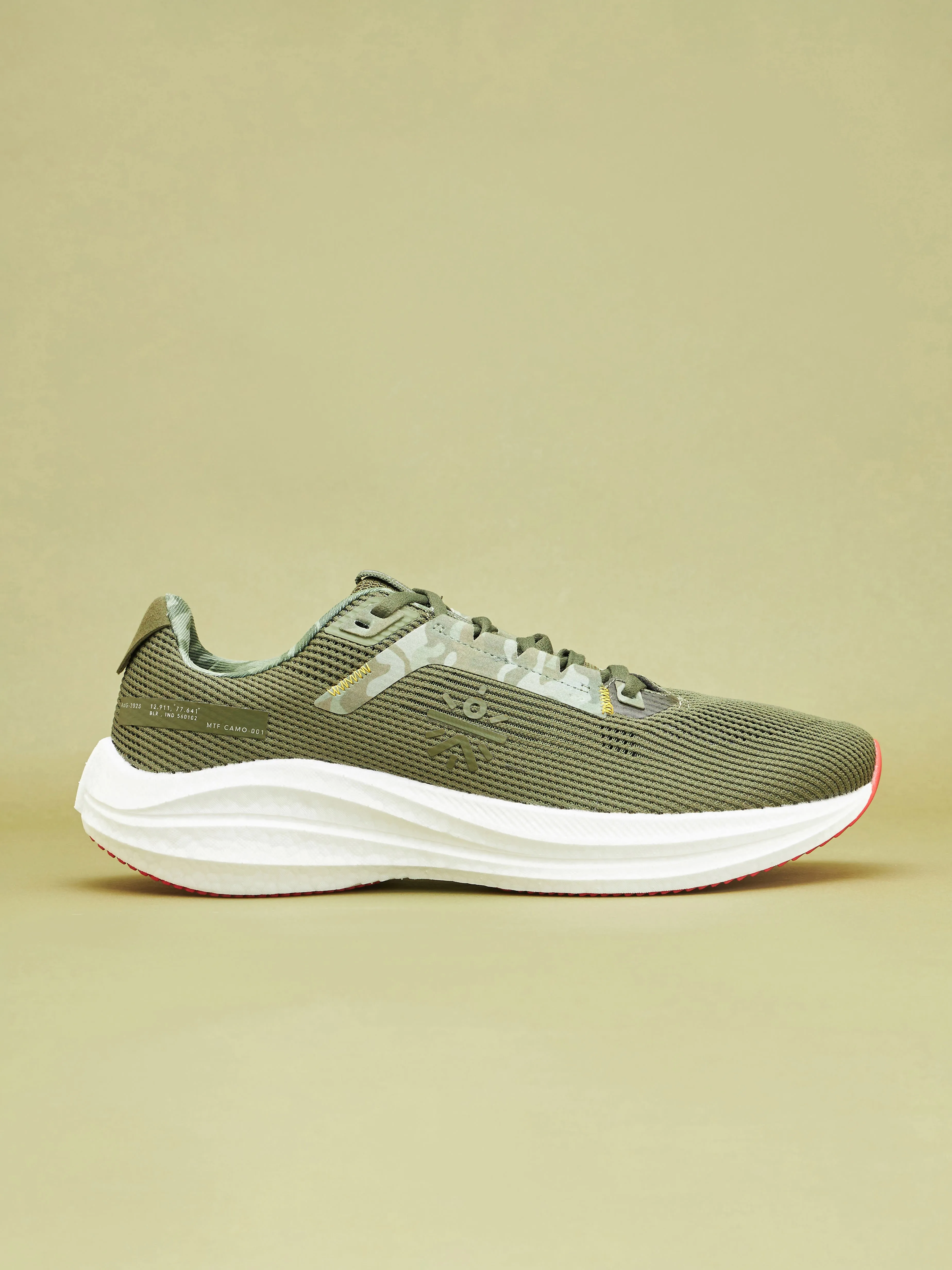 cult Versa DFNDR Men Running Shoes - Olive