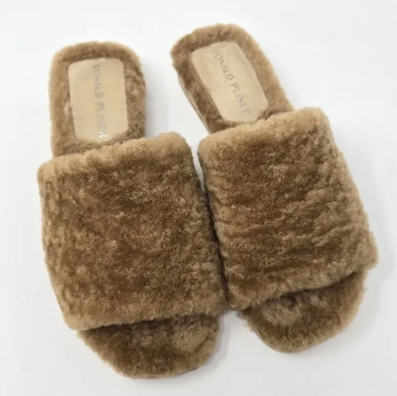 Donald J Pliner Leslie Shearling Slides Slip On Sandal 7.5
