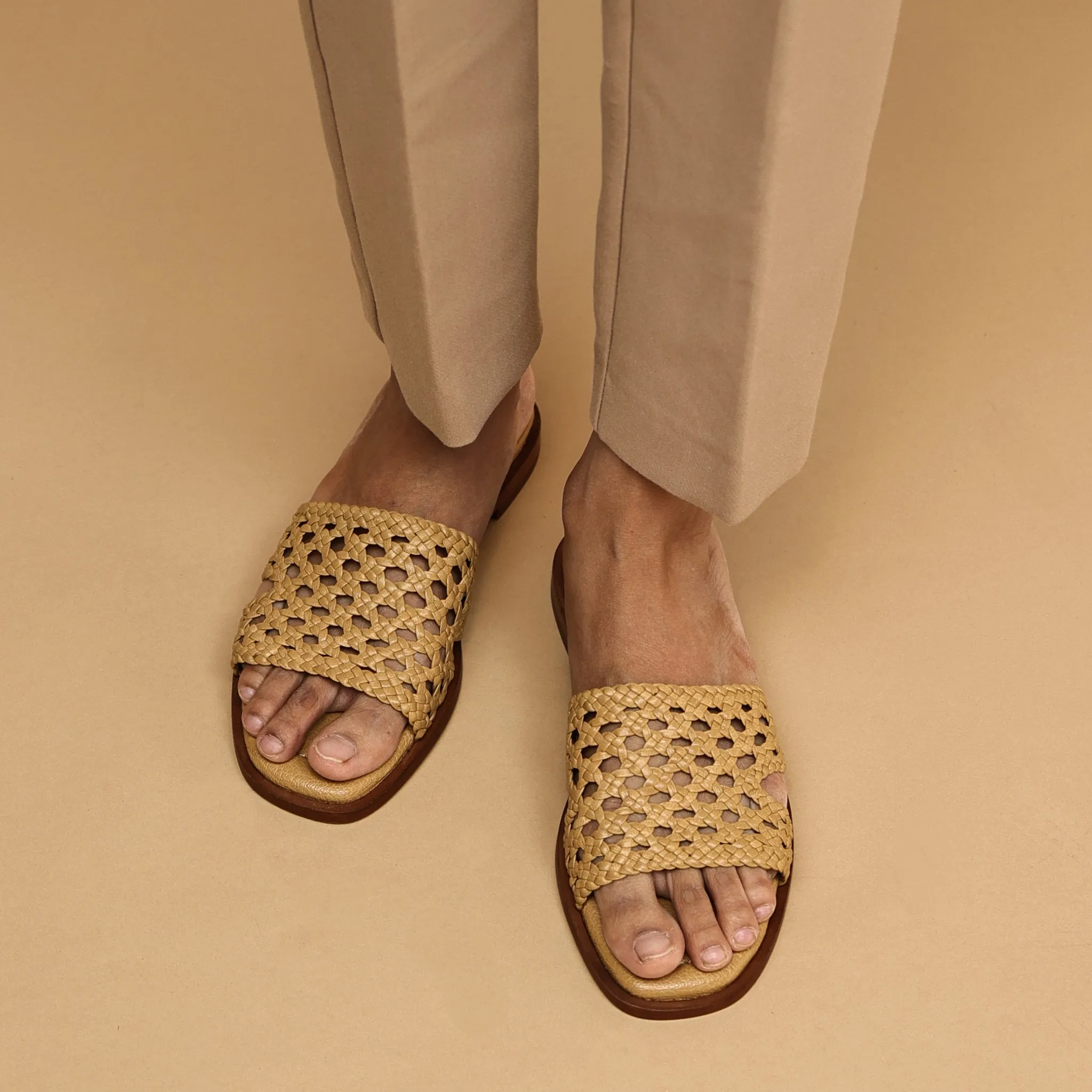 ELODIE 20 SANDAL - SAND