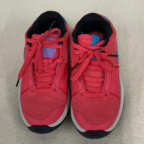 EUC boys Nike JA 1 FUEL sneakers
