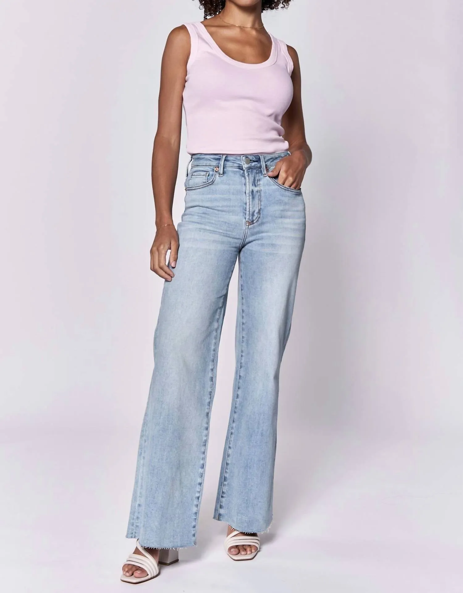 Fiona Wide Leg Jeans In Montilla