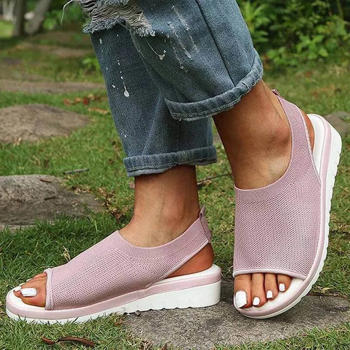 Flying woven flat fish mouth sandals