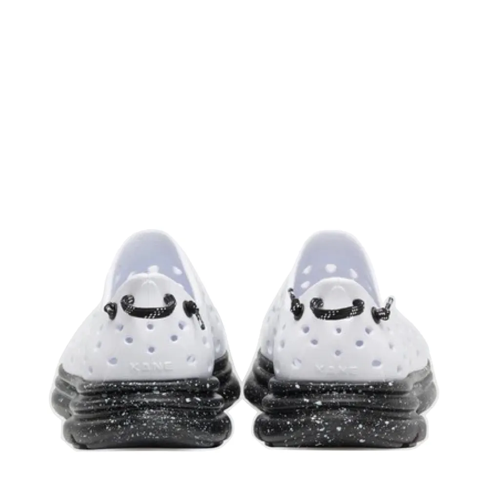 Kane Revive Slip On Active Recovery Shoe in White/Black Speckle