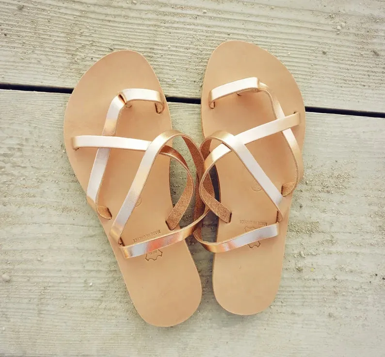 Leather sandals for women