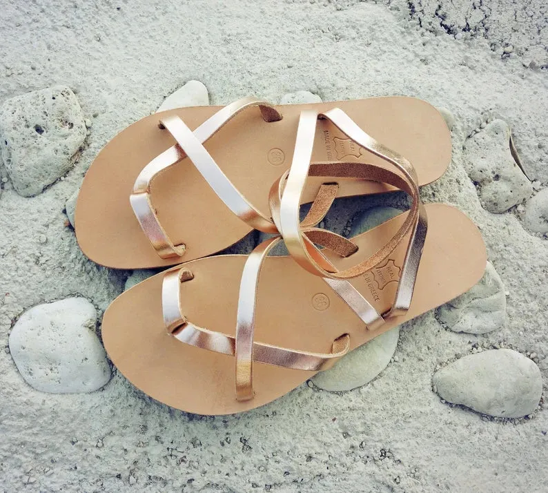 Leather sandals for women