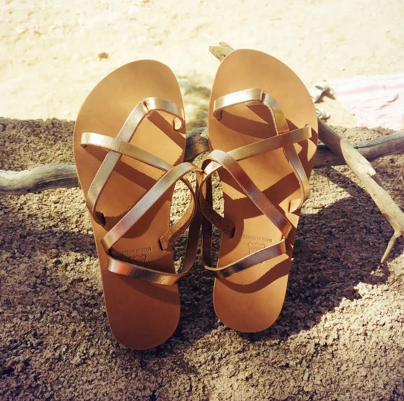 Leather sandals for women
