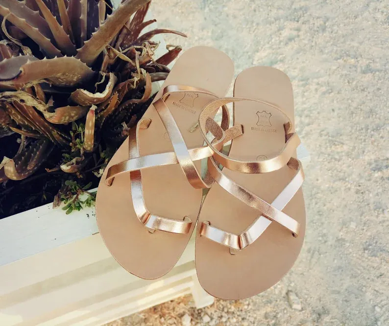 Leather sandals for women