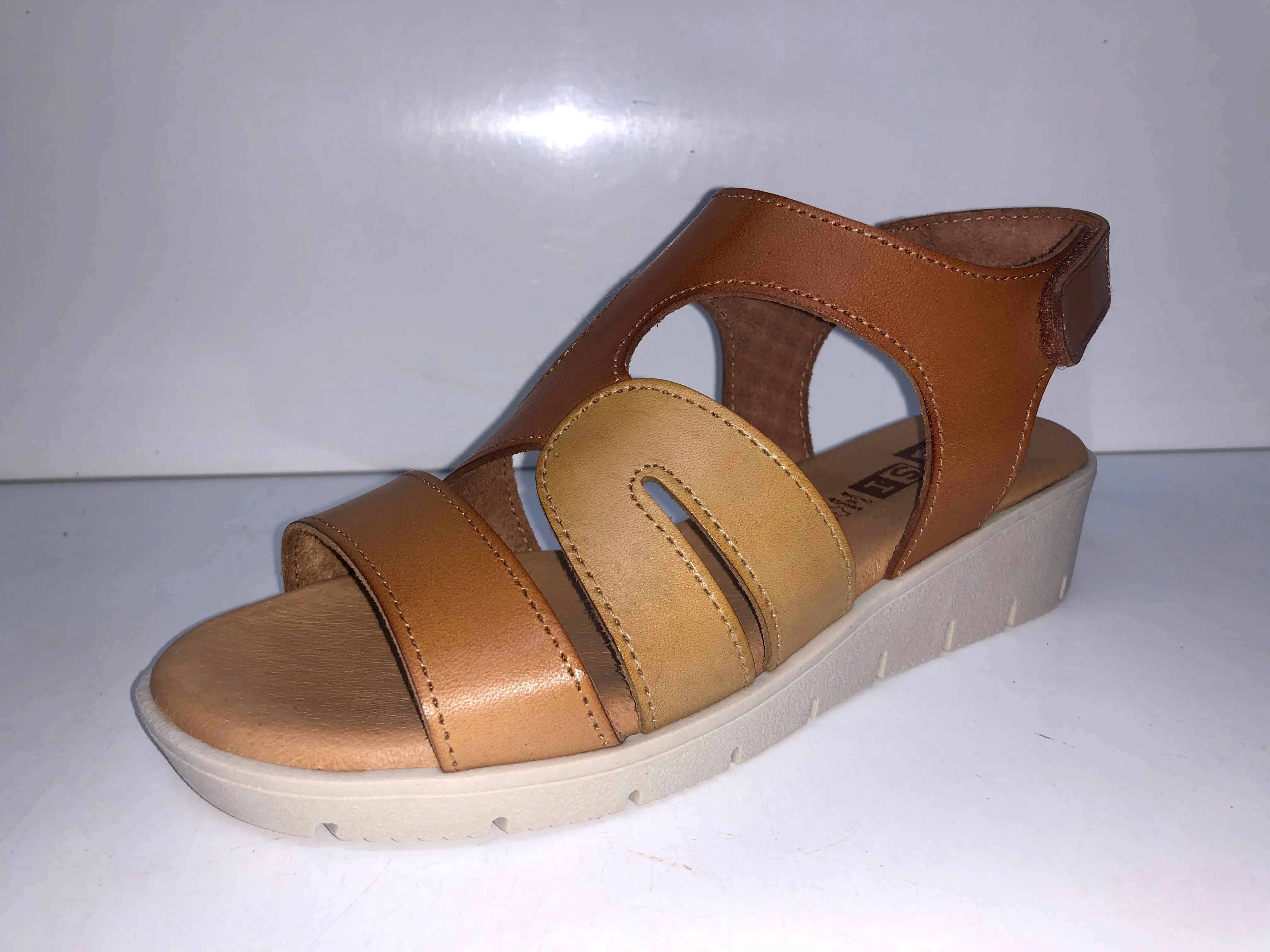 M 350 MILA BROWN
