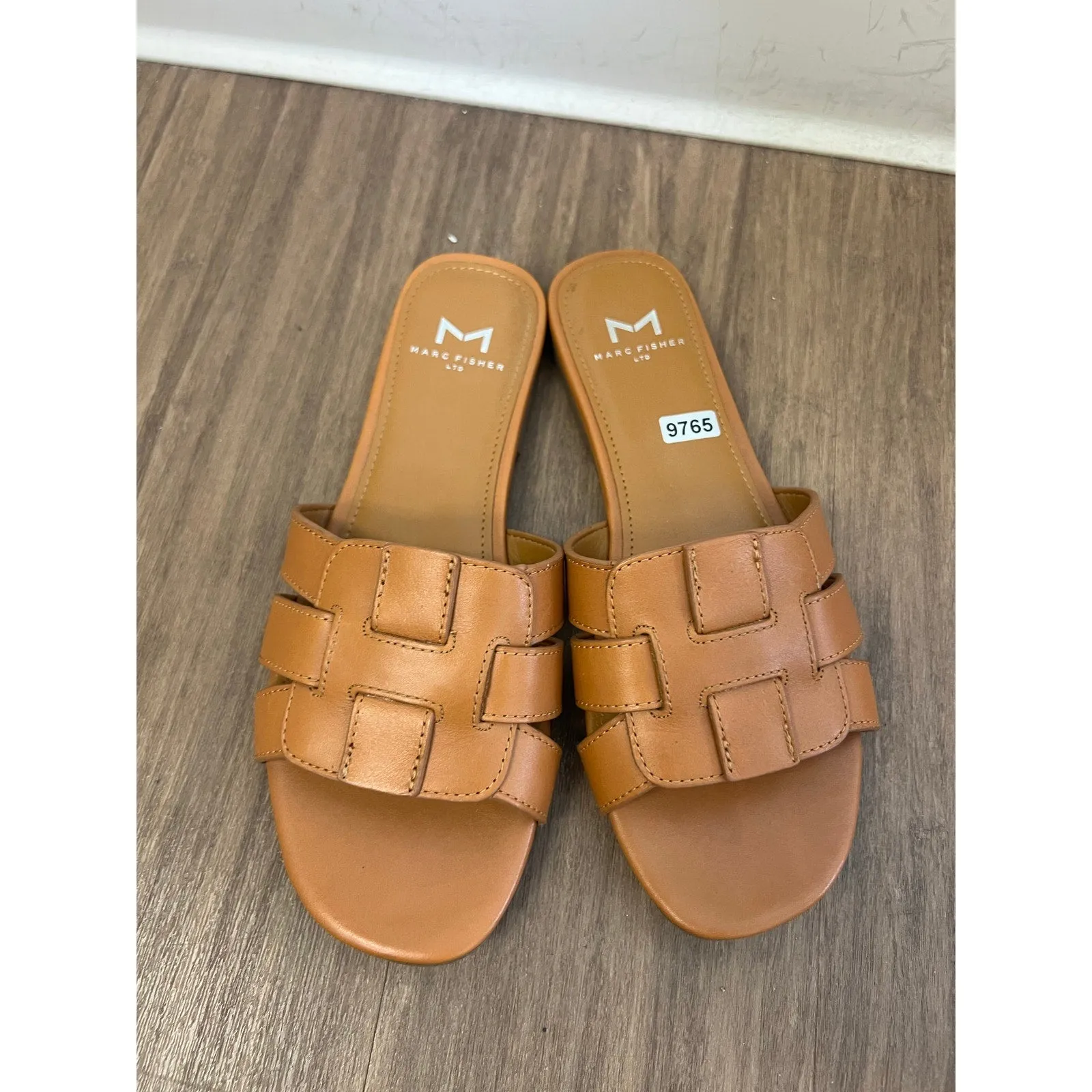 Marc Fisher Brown Woven Leather Slides Sz 6