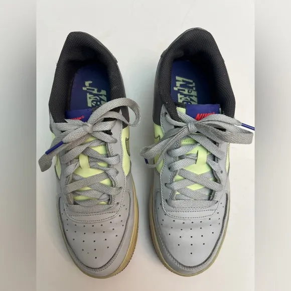 Nike Air Force 1 Lv8 Sneakers, Boys Size 7Y