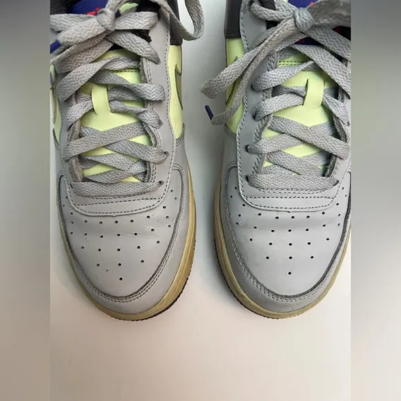 Nike Air Force 1 Lv8 Sneakers, Boys Size 7Y