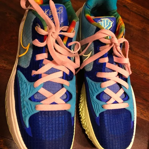 Nike Kyrie Low 4 Dynasty &quot;Keep Sue Fresh&quot; Blue Sneakers Men’s Sz 8