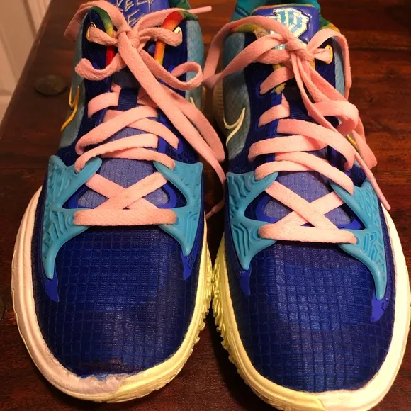 Nike Kyrie Low 4 Dynasty &quot;Keep Sue Fresh&quot; Blue Sneakers Men’s Sz 8