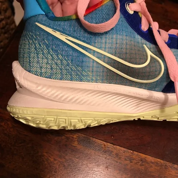 Nike Kyrie Low 4 Dynasty &quot;Keep Sue Fresh&quot; Blue Sneakers Men’s Sz 8