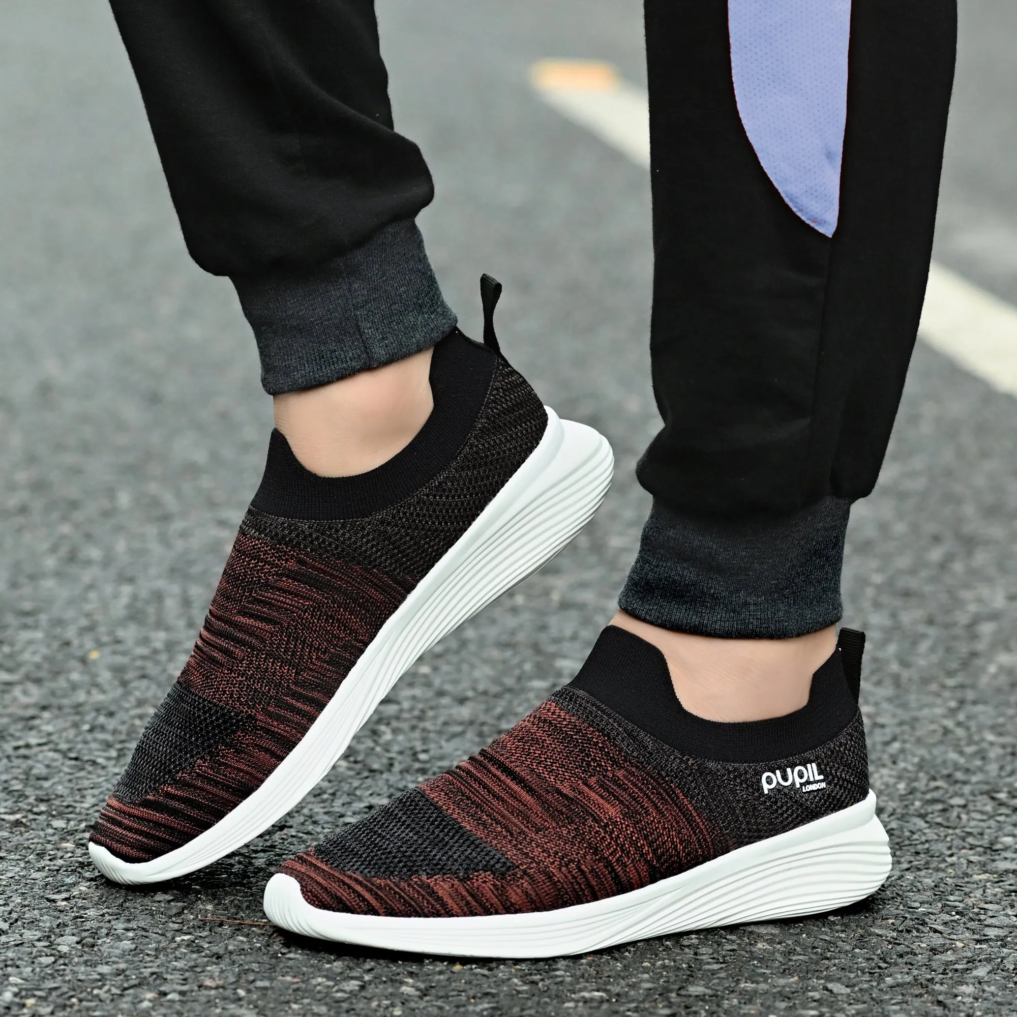 Pupil Men's Eye-02 Running Shoes, Brown and Black