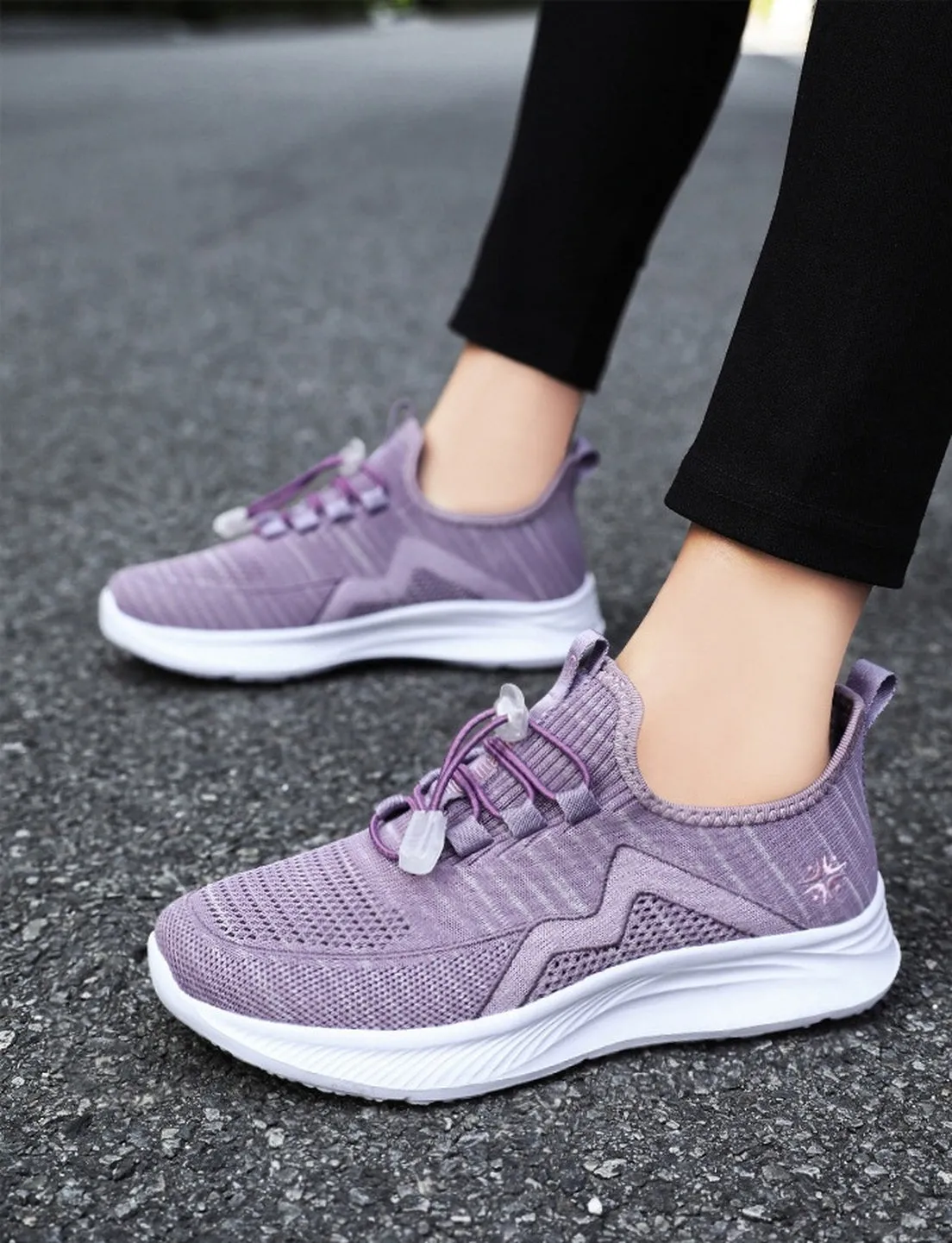 Quick-Drying and Soft Almond Toe Trainer Sneakers for Women