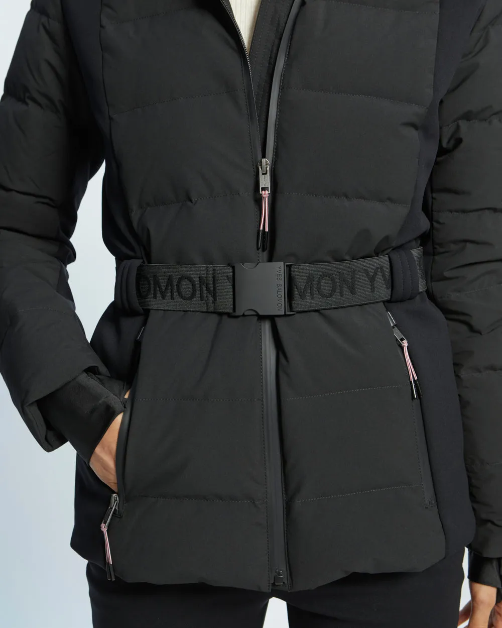 Ski jacket with fox fur hood