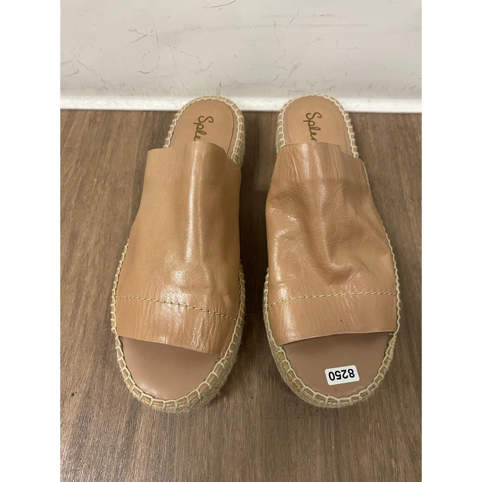 Splendid Soft Leather Slides Sz 9.5