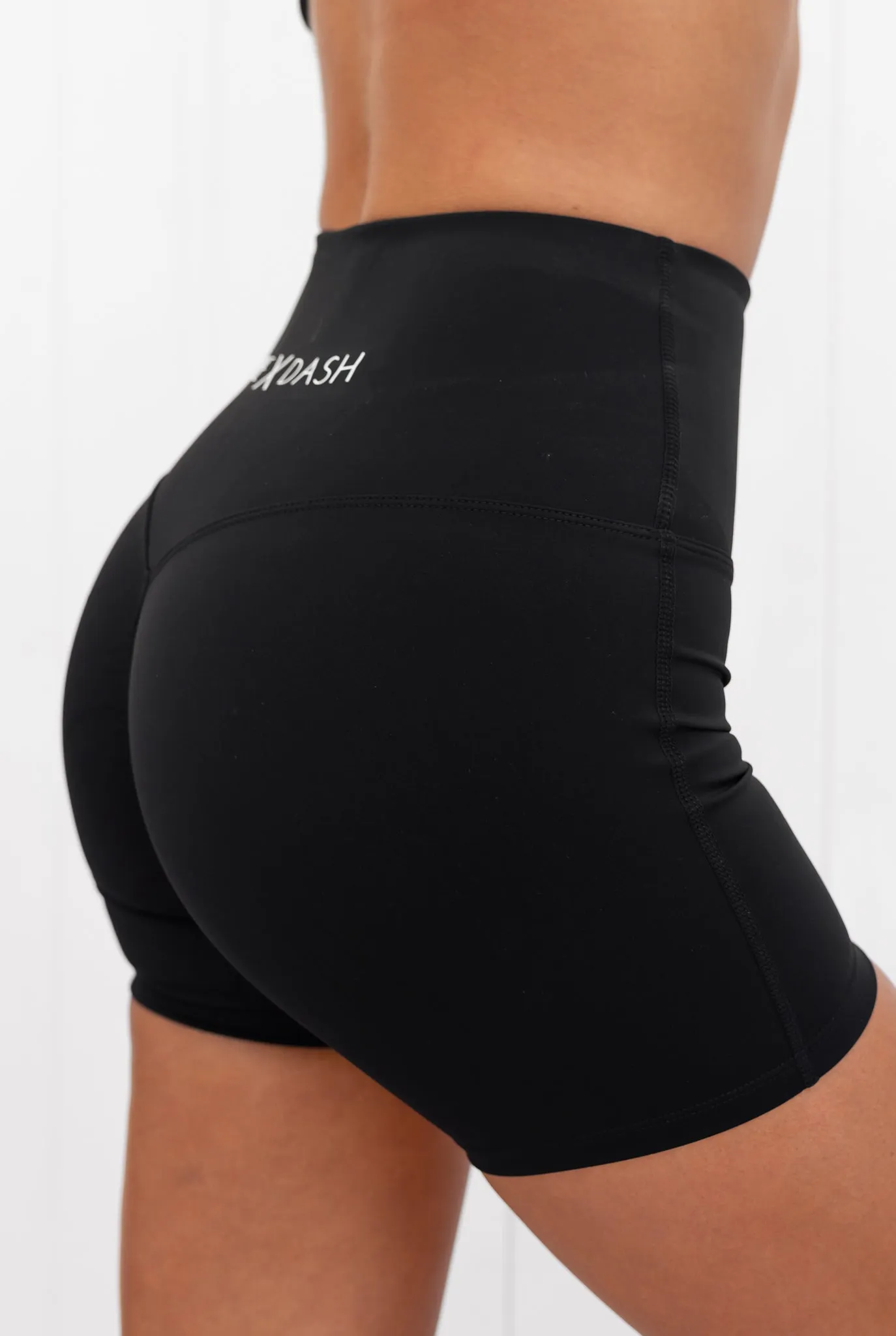 Vital High Rise Short - Black