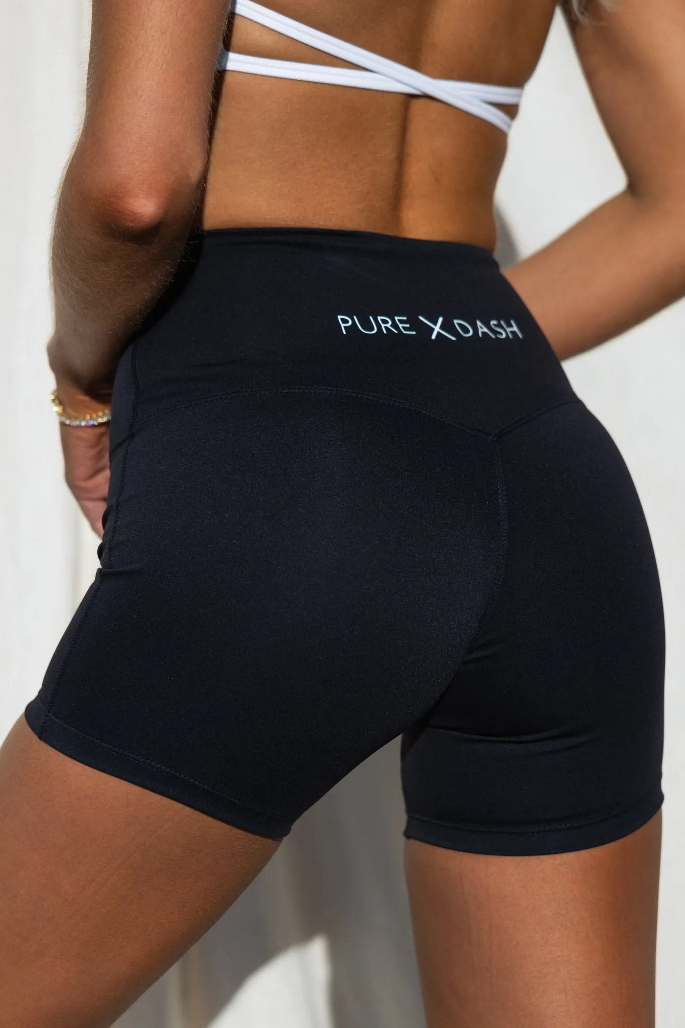 Vital High Rise Short - Black