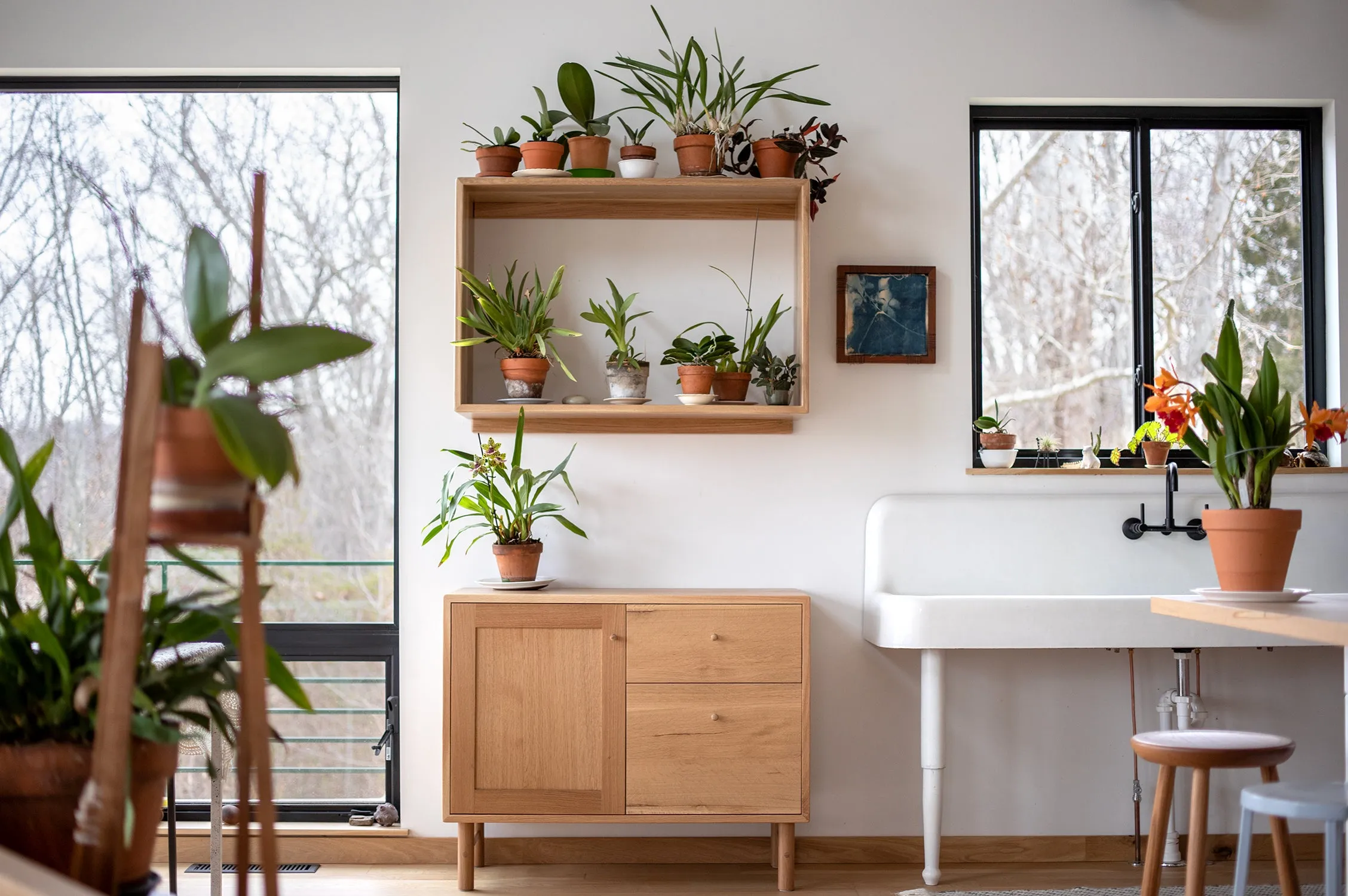 ZYGO SIDEBOARD