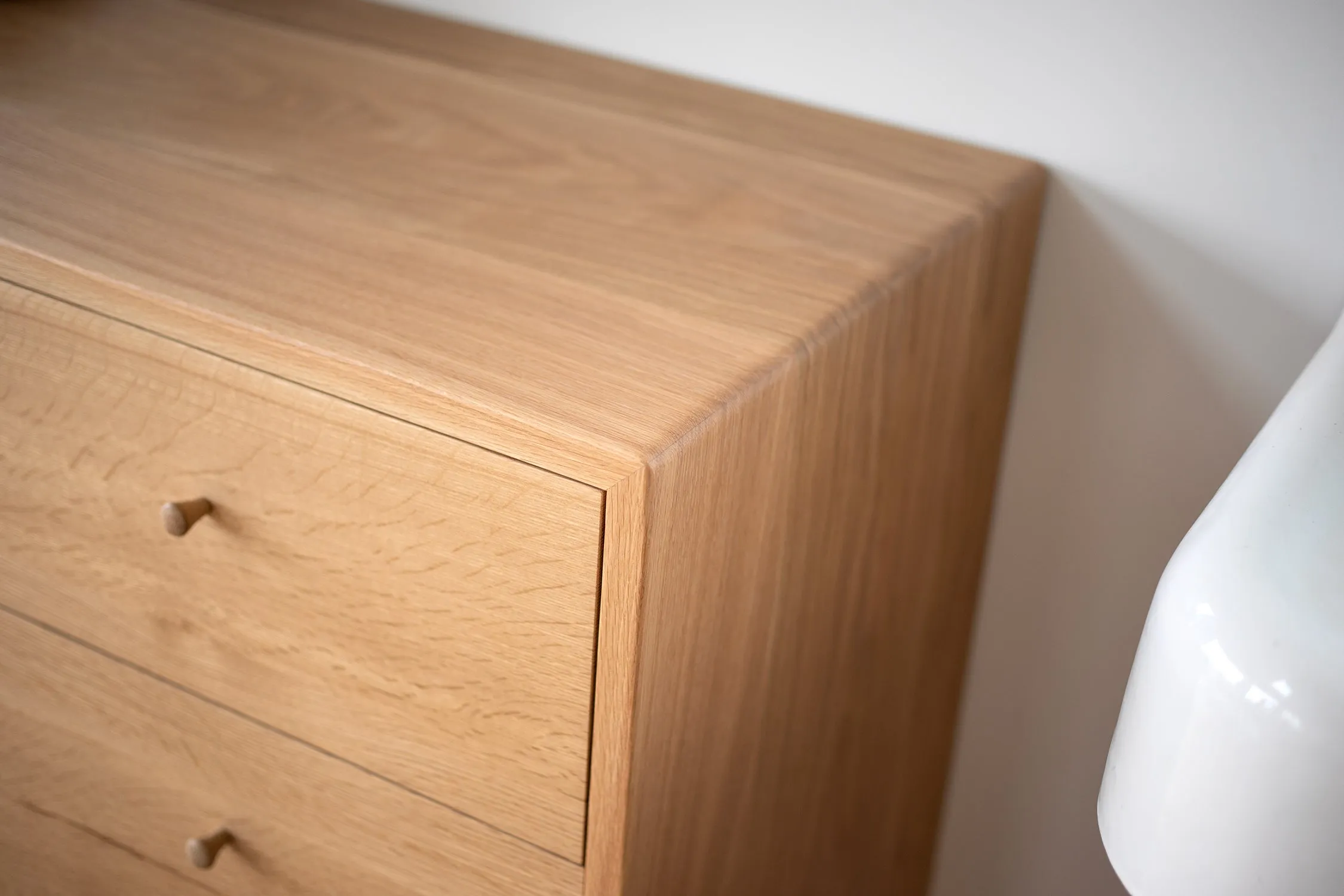 ZYGO SIDEBOARD